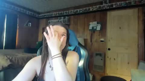 Snapshot of ourlittlesecret2269 chatting on April 8, 10:21 pm ourlittlesecret2269 online show from April 8, 10:21 pm