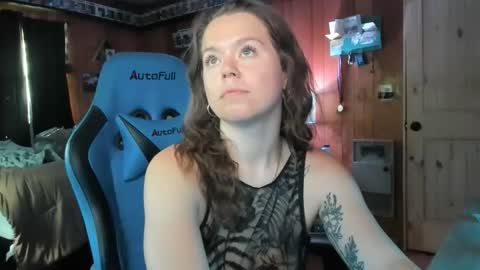 Snapshot of ourlittlesecret2269 chatting on May 21, 4:36 pm ourlittlesecret2269 online show from May 21, 4:36 pm