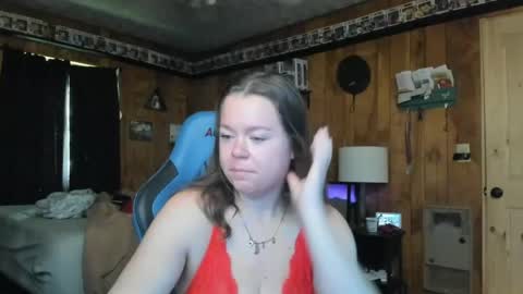 Snapshot of ourlittlesecret2269 chatting on August 3, 1:05 pm ourlittlesecret2269 online show from August 3, 1:05 pm
