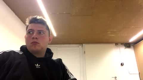 outflayd online show from January 18, 3:05 pm