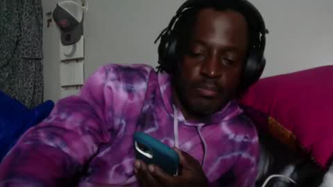 Dude online show from October 27, 6:17 am