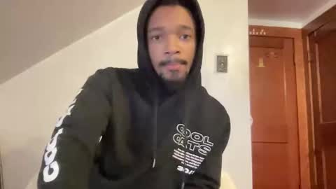 outofhisleague_ online show from November 14, 6:39 pm