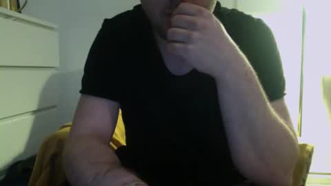 Snapshot of ovid231 chatting on March 9, 6:21 pm 92 online show from March 9, 6:21 pm