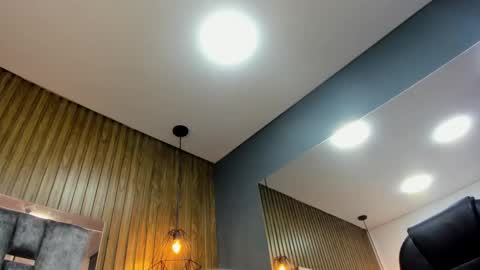 Owen Johnson online show from March 1, 11:45 am