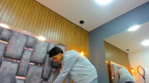 Owen Johnson online show from March 22, 11:35 am