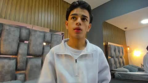 Owen Johnson online show from March 25, 11:38 am