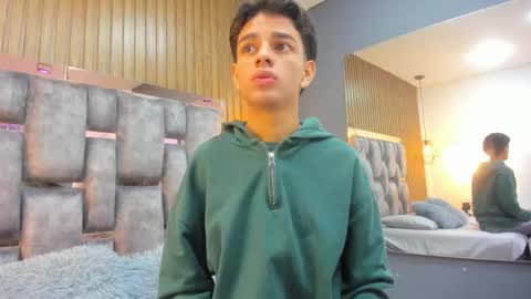 Owen Johnson online show from March 29, 11:43 am