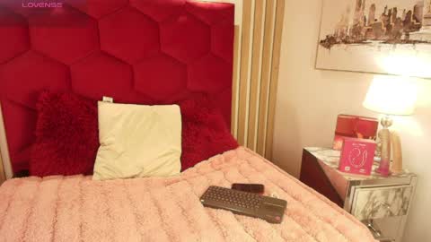 Owen online show from April 3, 4:21 am