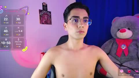 Snapshot of owenblue__ chatting on July 23, 7:50 am Owen Independent model online show from July 23, 7:50 am