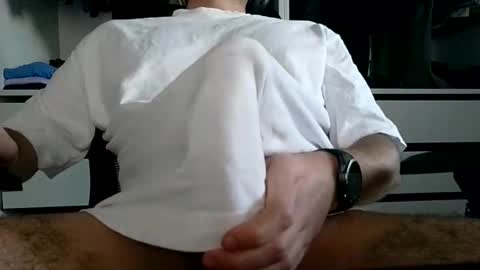 ownerofhuge online show from January 16, 3:27 pm