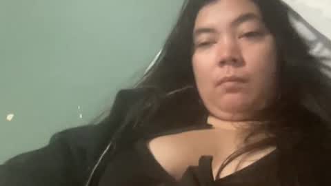 Snapshot of oxovickyoxo chatting on October 15, 2:06 pm oxovickyoxo online show from October 15, 2:06 pm