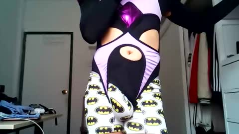 Jeannifer online show from December 17, 7:31 pm