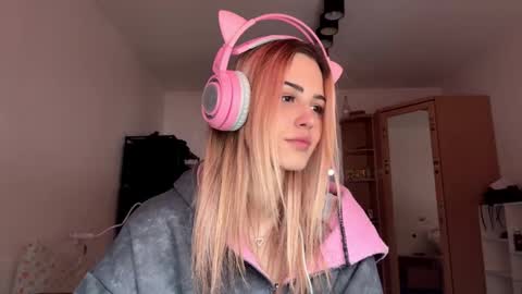 Eva online show from February 10, 7:34 am