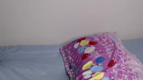 viv online show from July 4, 1:28 pm