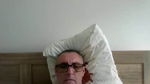 Brian online show from January 17, 1:32 am