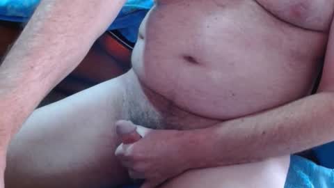 Snapshot of ozzieozzieoi chatting on September 11, 1:28 am HairyolOz online show from September 11, 1:28 am