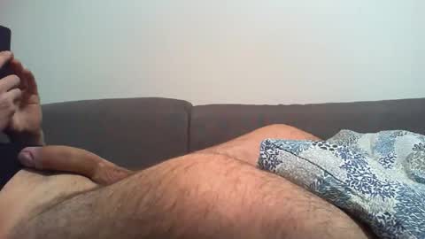 Snapshot of ozzy60 chatting on February 15, 8:38 pm ozzy60 online show from February 15, 8:38 pm