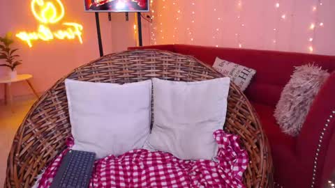 ozzy online show from February 26, 9:10 am