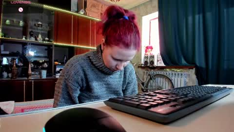 Ella online show from January 22, 12:27 pm