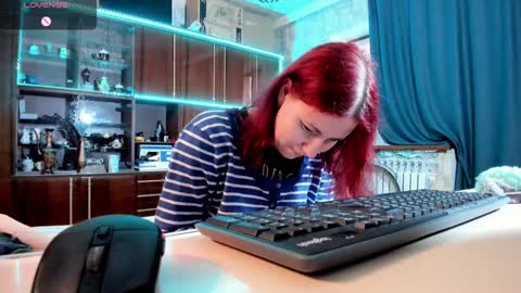 Ella online show from January 23, 1:56 pm