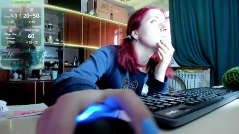 Ella online show from January 26, 9:29 am