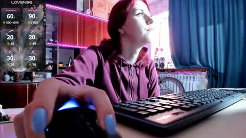 Ella online show from January 28, 12:11 pm