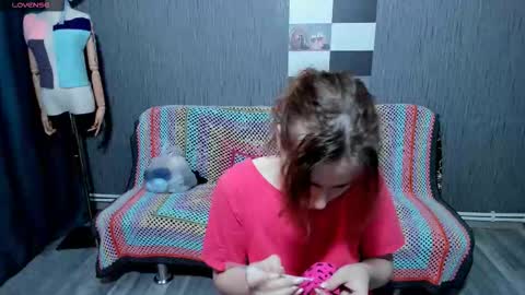 Ella online show from September 27, 7:24 am