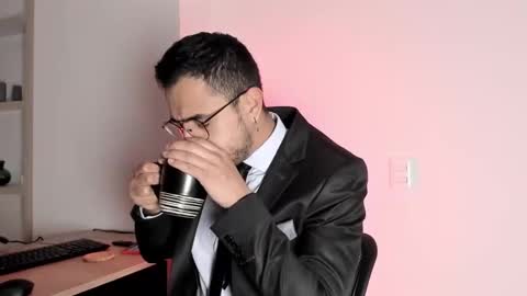 pablo rincon95 online show from December 25, 11:43 am