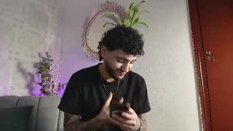 pablo_veleez online show from July 7, 1:52 am