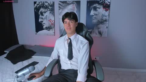 Pablo online show from February 15, 1:35 am