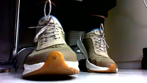 Snapshot of pablomenesssl chatting on December 29, 7:00 pm Pablo Meness online show from December 29, 7:00 pm