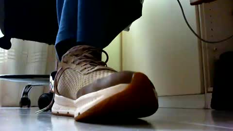 Snapshot of pablomenesssl chatting on December 30, 12:31 pm Pablo Meness online show from December 30, 12:31 pm