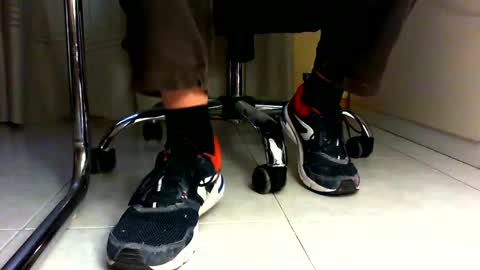 Snapshot of pablomenesssl chatting on January 3, 1:58 pm Pablo Meness online show from January 3, 1:58 pm