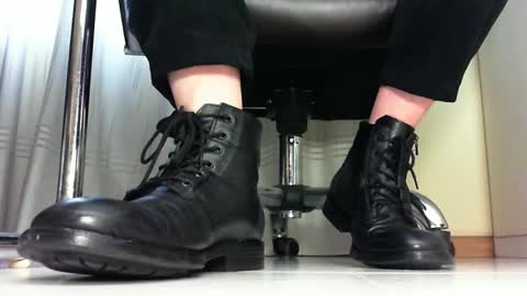 Snapshot of pablomenesssl chatting on January 29, 1:07 pm Pablo Meness online show from January 29, 1:07 pm