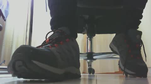 Snapshot of pablomenesssl chatting on February 1, 10:26 am Pablo Meness online show from February 1, 10:26 am