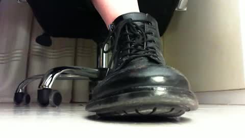 Snapshot of pablomenesssl chatting on February 28, 6:52 pm Pablo Meness online show from February 28, 6:52 pm