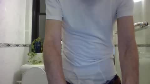 Snapshot of paco15000 chatting on January 1, 1:26 am Paco online show from January 1, 1:26 am