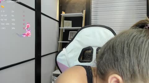 Paige online show from January 21, 11:02 pm