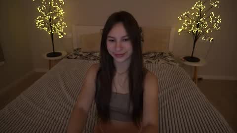 Paige online show from November 22, 6:34 am