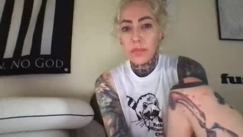 paigesixx_charlievicious online show from April 19, 8:55 pm