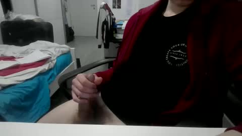 pere online show from May 8, 7:08 pm
