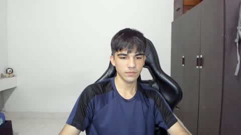 pakun_ online show from December 1, 11:04 pm