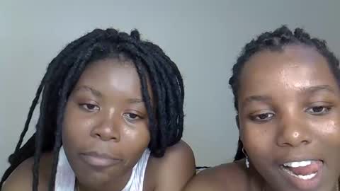 Snapshot of palashyuma chatting on November 28, 2:42 pm palashyuma online show from November 28, 2:42 pm