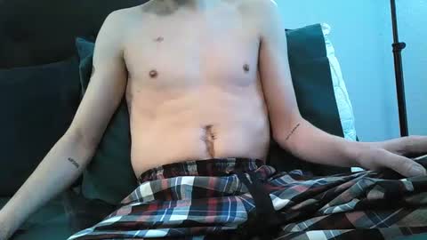 Atom online show from January 1, 2:31 pm