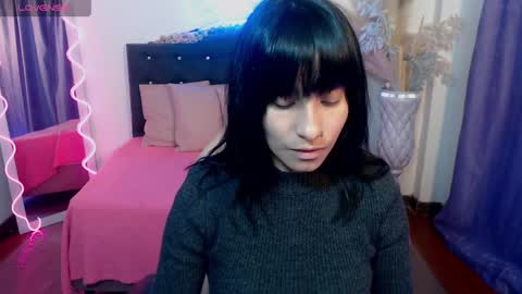 Snapshot of palmerfox_tay chatting on February 4, 10:24 pm palmerfox_tay online show from February 4, 10:24 pm