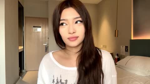 Paw Paw online show from January 13, 7:35 am