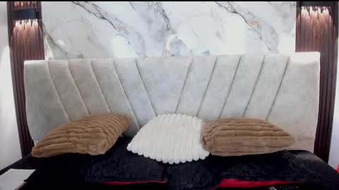 Snapshot of pam_hills chatting on February 16, 3:57 am You can call me Mommy Goddess Queen online show from February 16, 3:57 am