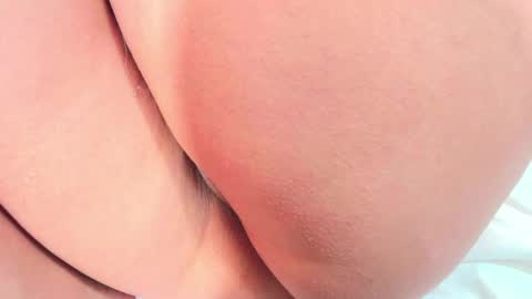 Snapshot of pamela_ambrosia1 chatting on March 6, 3:02 pm pamela_ambrosia1 online show from March 6, 3:02 pm