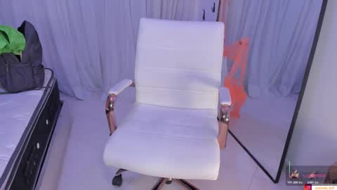 pamela online show from November 1, 4:25 am