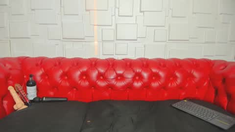 pamela_gaviria01 online show from September 9, 2:49 pm